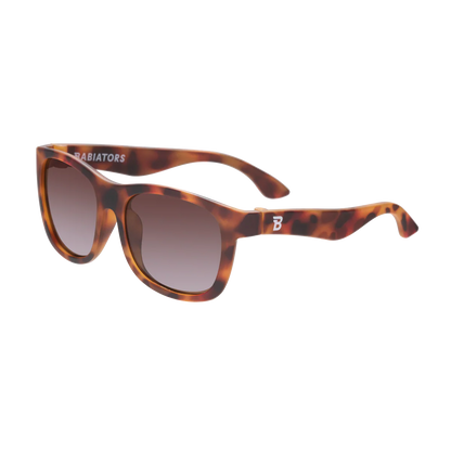 Classic Tortoise Navigator | Amber Polarized Lens